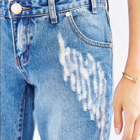 One Teaspoon Low Waist Trashed Pacifica Fr… - Picture 5 of 9